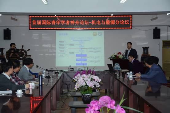 院长介绍欧美性爱
情况